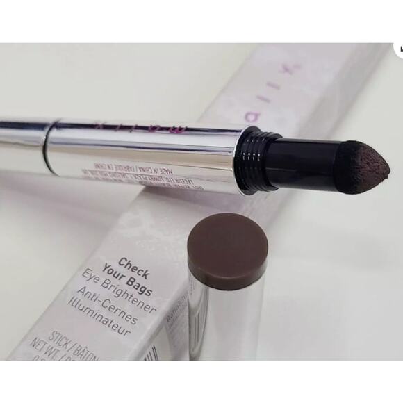 Mally NIB CHECK YOUR BAGS EYE BRIGHTENER WAND Dark Circles Gone! NIB. - Picture 2 of 6
